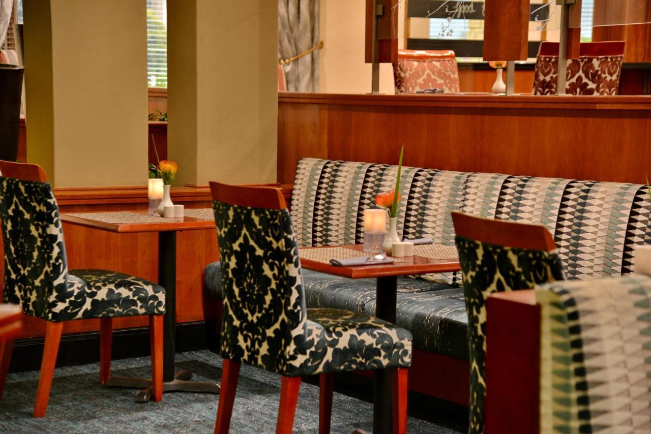City Lodge Hotel Bloemfontein Exterior photo
